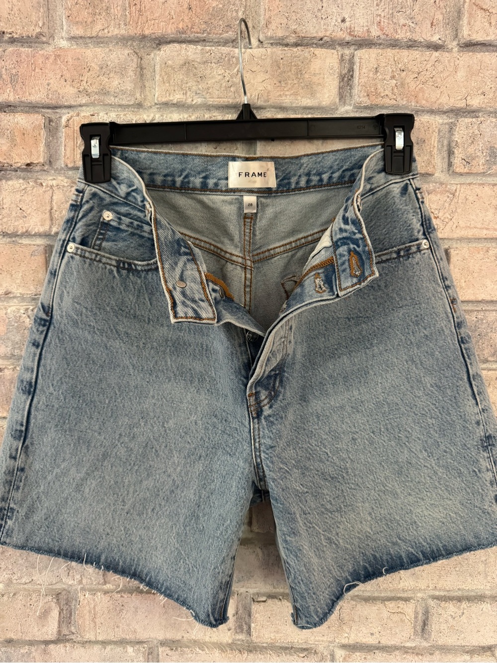 FRAME the long hang short sz. 28